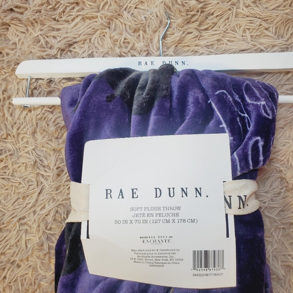 NEW Rae Dunn Halloween Witch Bubble Bubble Toil Trouble Plush Throw Blanket Bats - Picture 3 of 4